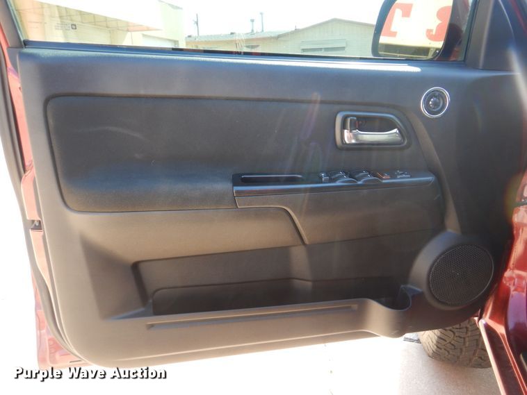 image for item HJ9876 2010 GMC Canyon  Crew Cab pickup truck