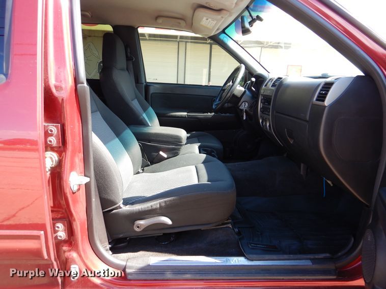 image for item HJ9876 2010 GMC Canyon  Crew Cab pickup truck