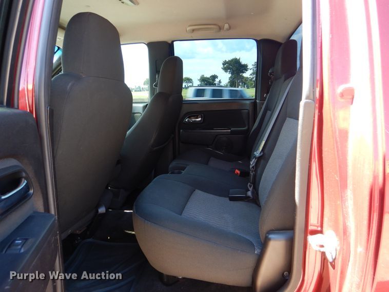 image for item HJ9876 2010 GMC Canyon  Crew Cab pickup truck