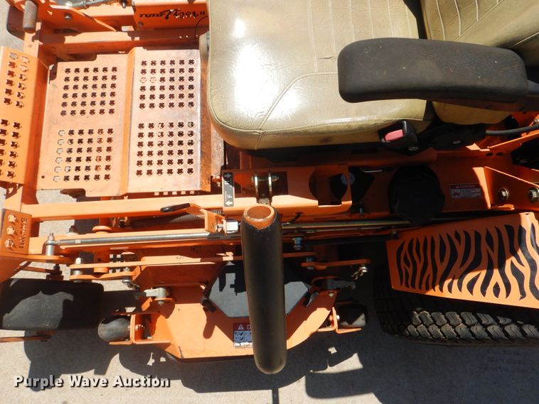 image for item HJ9885 Scag Turf Tiger II ZTR lawn mower
