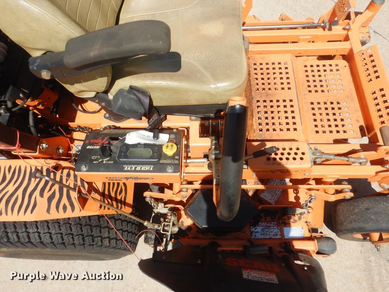 image for item HJ9885 Scag Turf Tiger II ZTR lawn mower