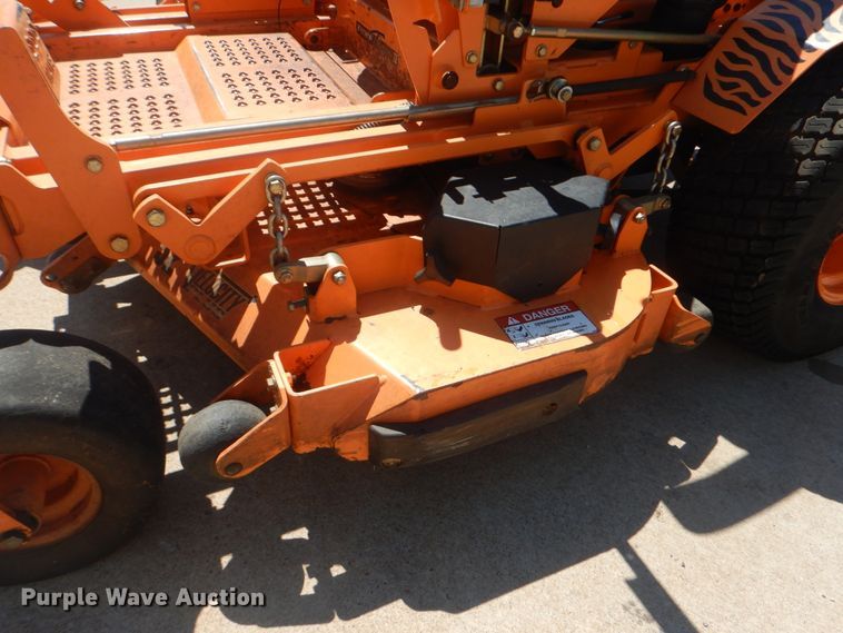 image for item HJ9885 Scag Turf Tiger II ZTR lawn mower