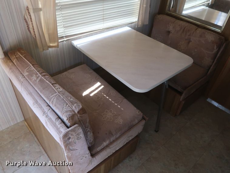 image for item HT9648 1989 Fleetwood Prowler  camper