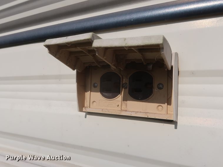 image for item HT9648 1989 Fleetwood Prowler  camper