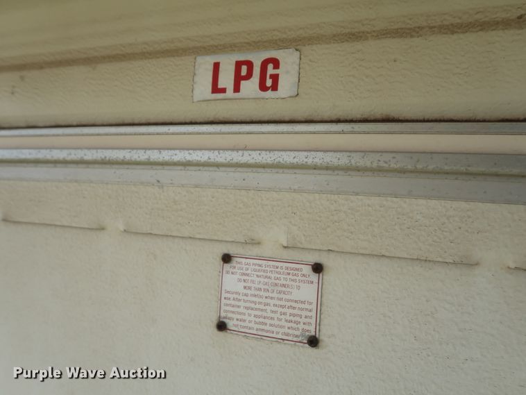 image for item HT9648 1989 Fleetwood Prowler  camper