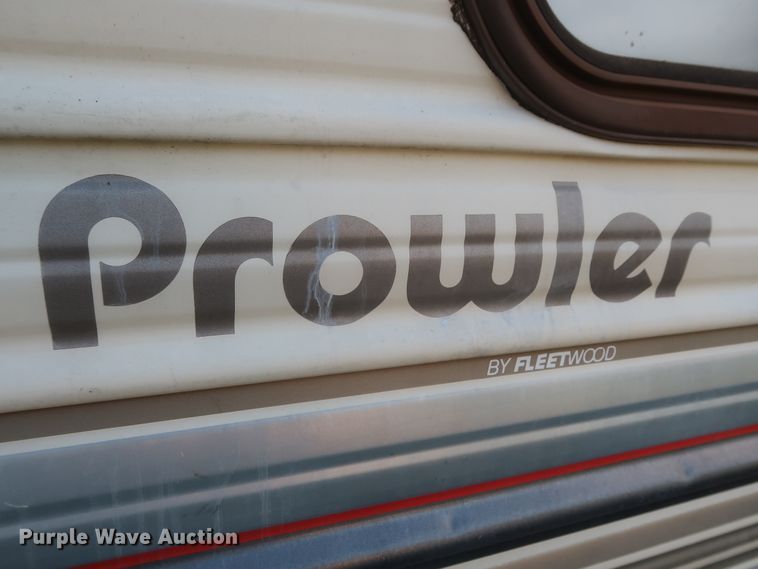 image for item HT9648 1989 Fleetwood Prowler  camper