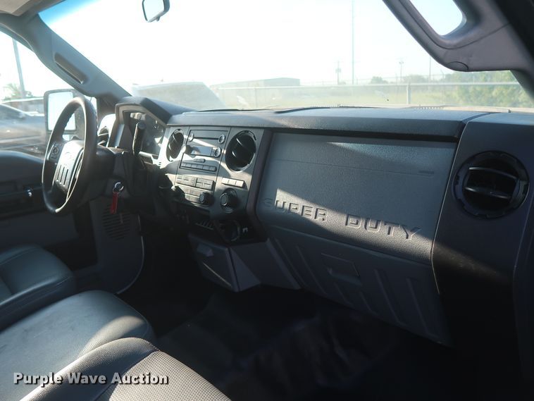 image for item HT9656 2015 Ford F550 Super Duty XL  flatbed truck