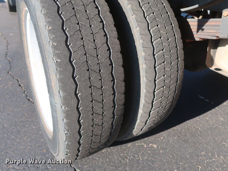 image for item HT9656 2015 Ford F550 Super Duty XL  flatbed truck