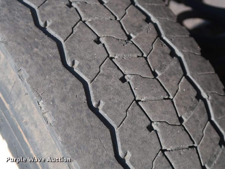 image for item HT9656 2015 Ford F550 Super Duty XL  flatbed truck