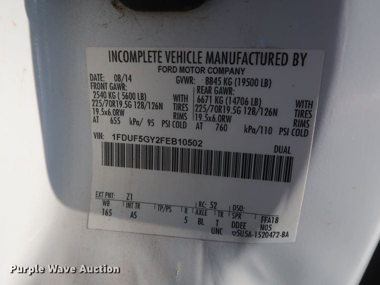 image for item HT9656 2015 Ford F550 Super Duty XL  flatbed truck