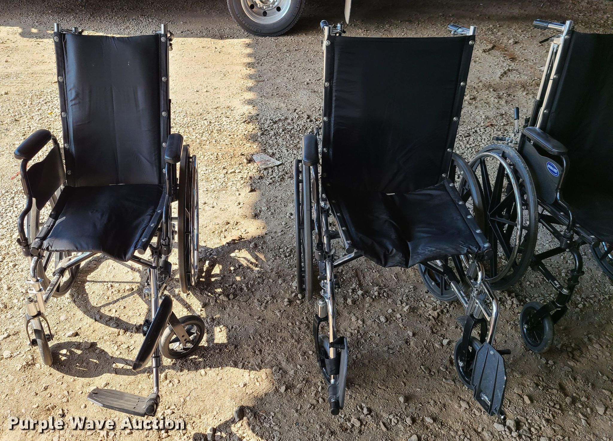 Medical equipment in Belton, MO Item GP9220 sold Purple Wave