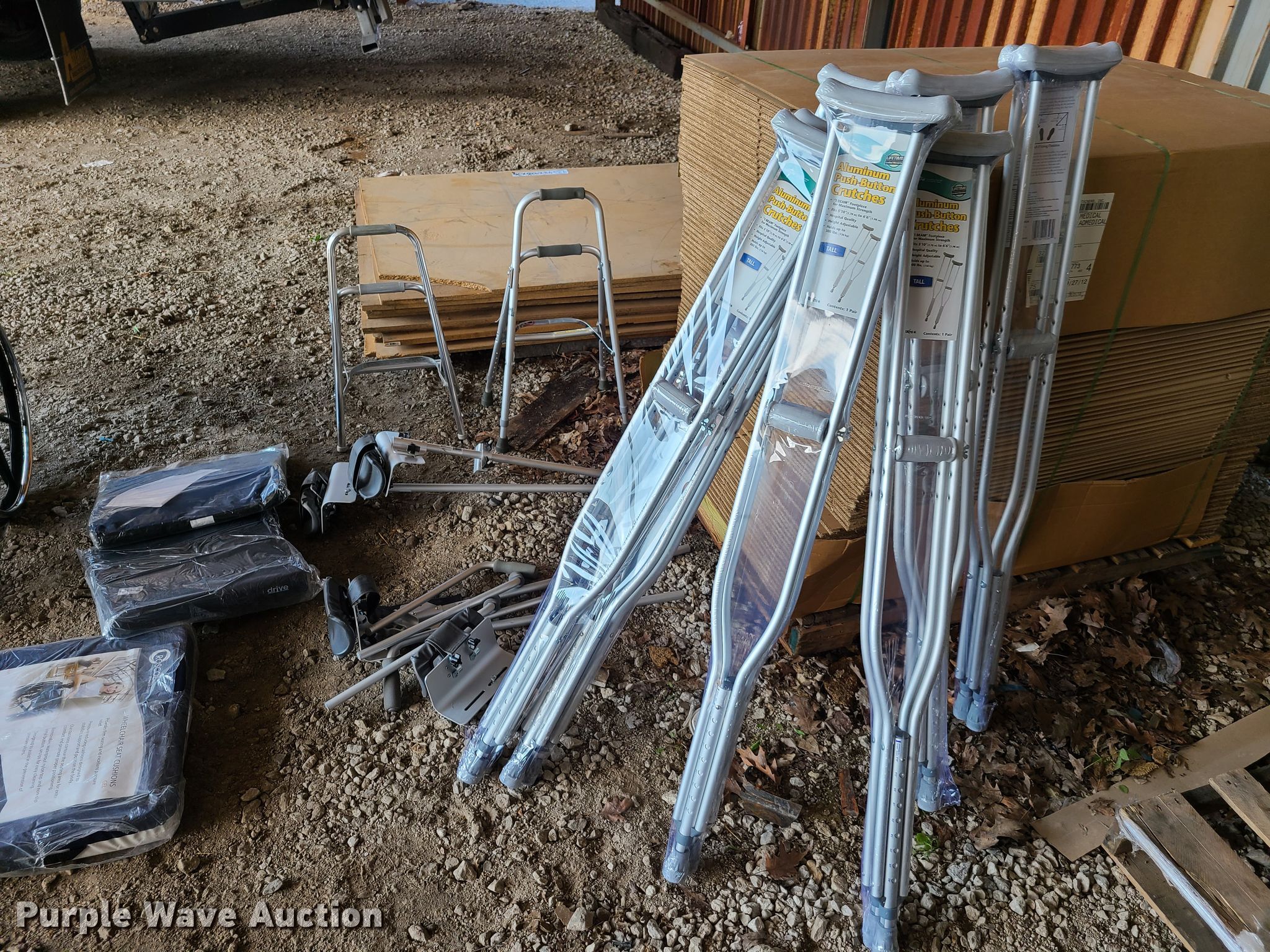 Medical equipment in Belton, MO Item GP9220 sold Purple Wave