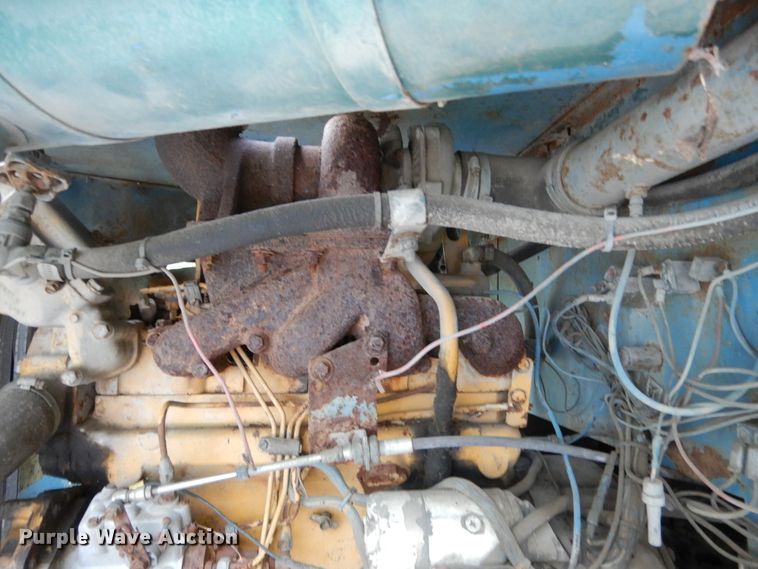 image for item DA8397 1987 Elgin Pelican street sweeper