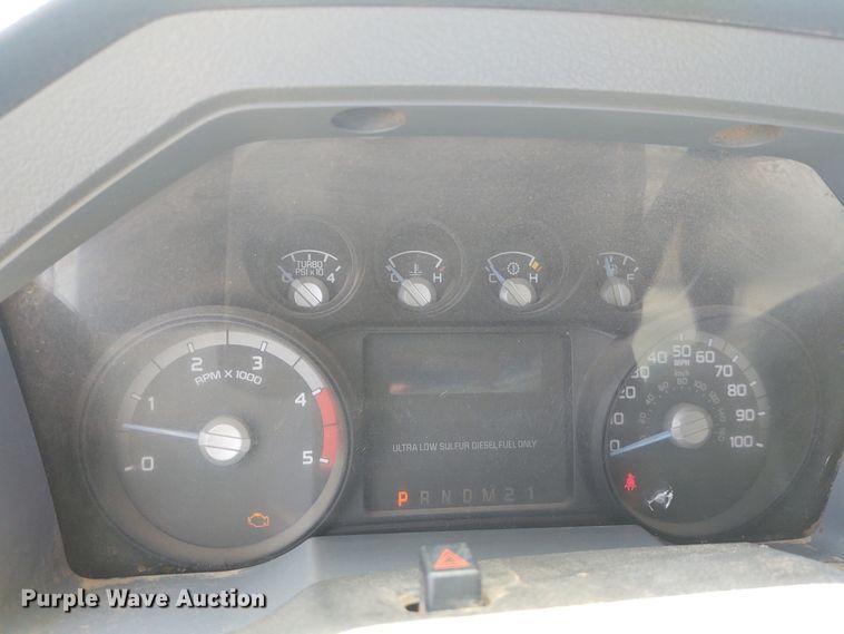 image for item DE7035 2012 Ford F550 Super Duty  truck cab and chassis