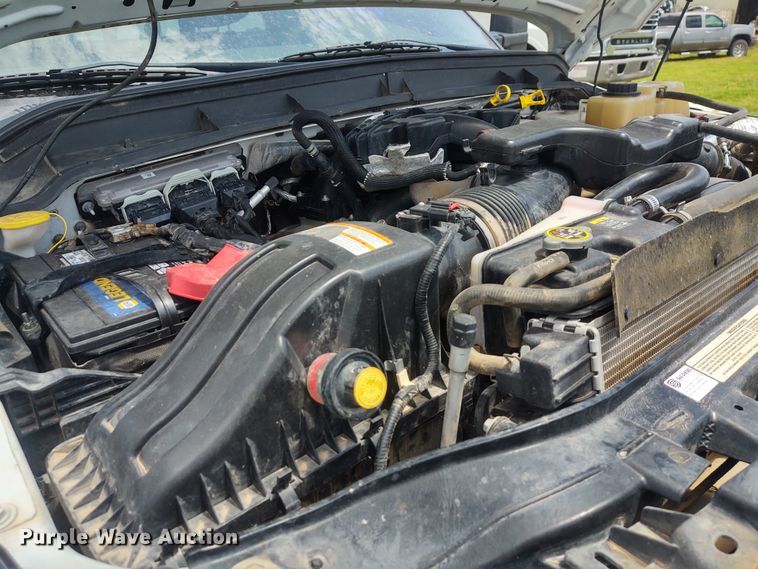 image for item DE7035 2012 Ford F550 Super Duty  truck cab and chassis