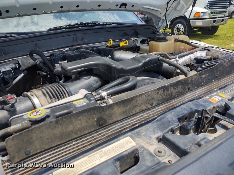 image for item DE7035 2012 Ford F550 Super Duty  truck cab and chassis