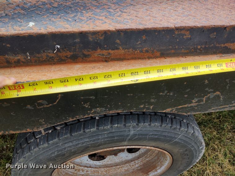 image for item DE7035 2012 Ford F550 Super Duty  truck cab and chassis