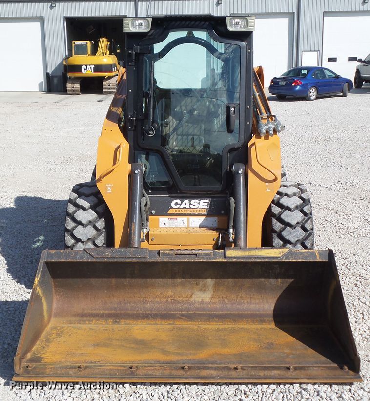 image for item DF0856 2012 Case SR200  skid steer loader
