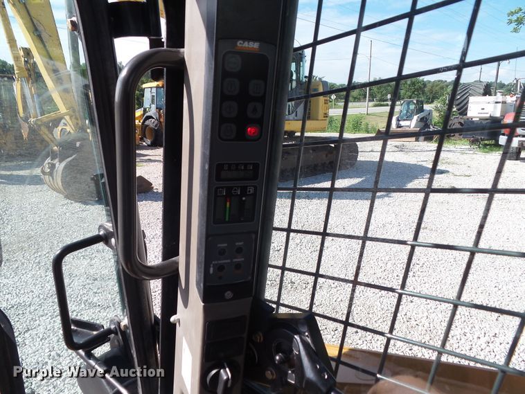 image for item DF0856 2012 Case SR200  skid steer loader