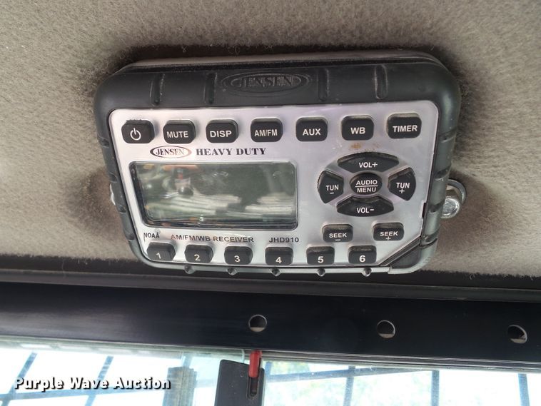 image for item DF0856 2012 Case SR200  skid steer loader