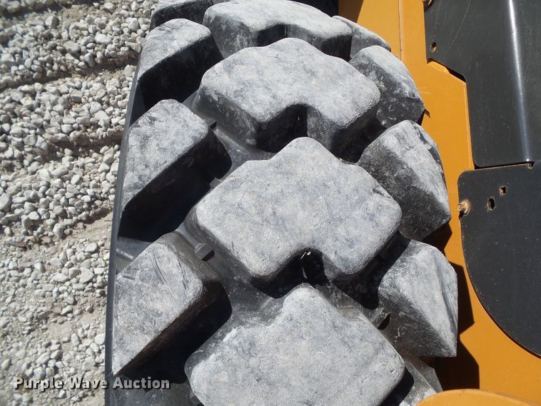 image for item DF0856 2012 Case SR200  skid steer loader