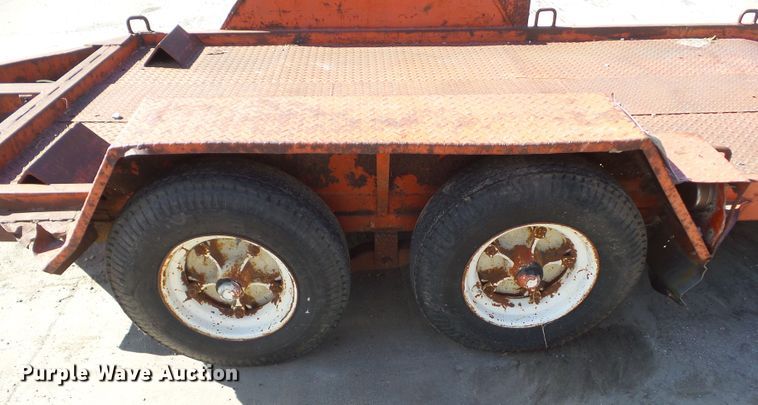 image for item DF0857 1975 Hylander tilt deck utility trailer