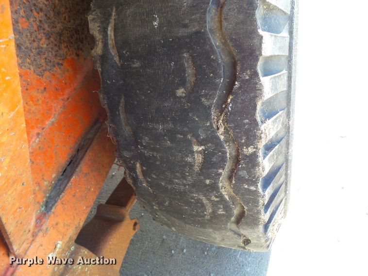 image for item DF0857 1975 Hylander tilt deck utility trailer