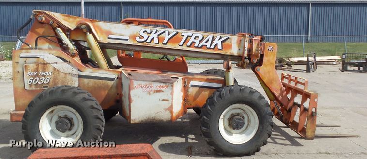 image for item DF0858 SkyTrak 6036C  telehandler