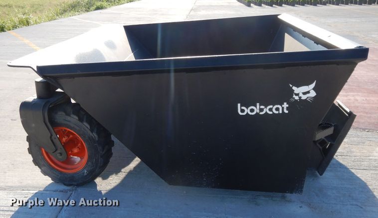 image for item DF5271 Bobcat 25 skid steer dump hopper