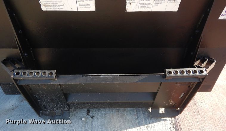 image for item DF5271 Bobcat 25 skid steer dump hopper