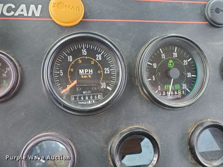 image for item DF5602 1996 Elgin Pelican P  steet sweeper