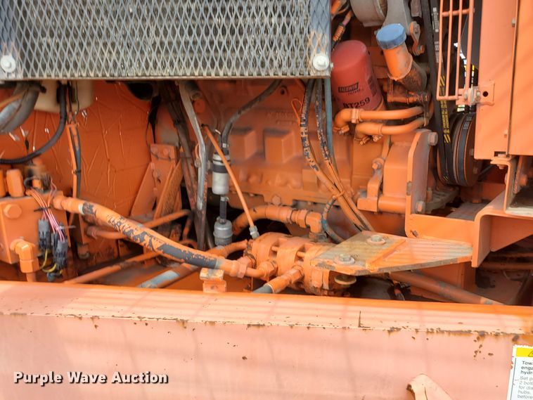 image for item DF5602 1996 Elgin Pelican P  steet sweeper