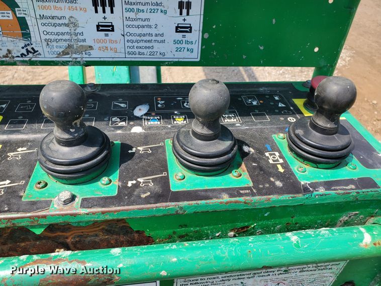 image for item DF5603 2012 Genie Z-80/60  boom lift