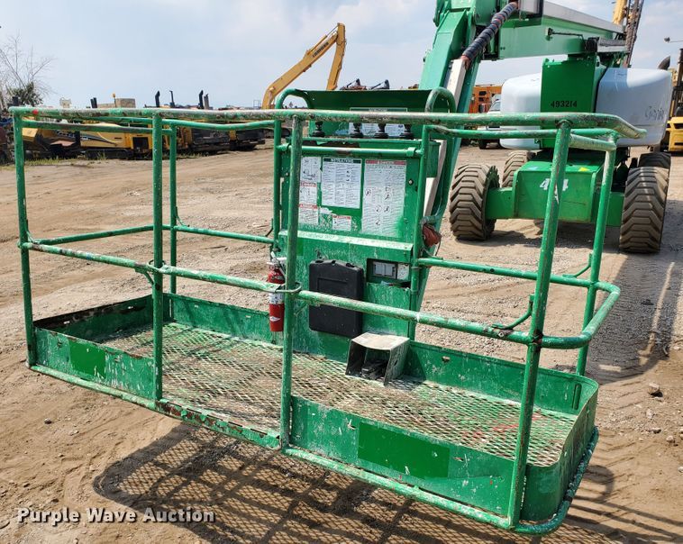 image for item DF5603 2012 Genie Z-80/60  boom lift