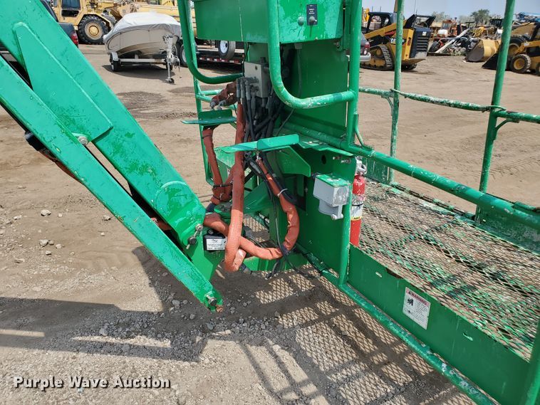 image for item DF5603 2012 Genie Z-80/60  boom lift