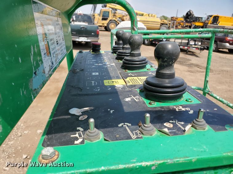 image for item DF5603 2012 Genie Z-80/60  boom lift