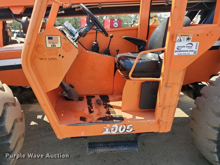 image for item DF5619 2013 Sky Trak 10054  telehandler