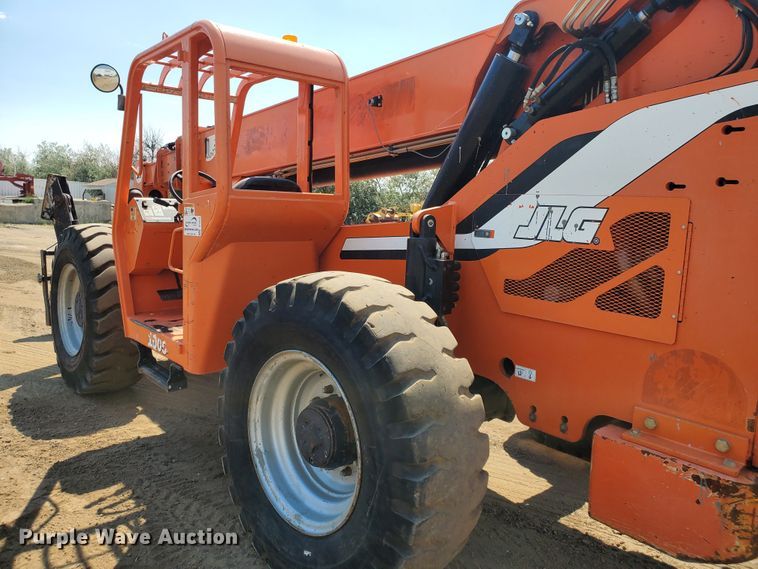 image for item DF5619 2013 Sky Trak 10054  telehandler