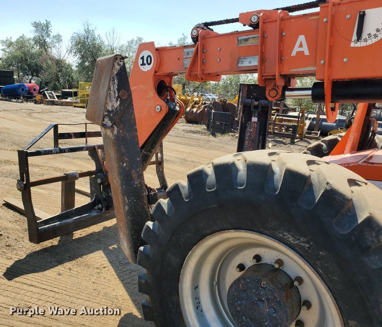image for item DF5619 2013 Sky Trak 10054  telehandler
