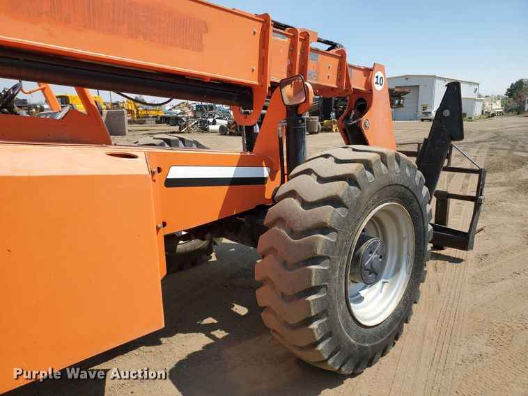image for item DF5619 2013 Sky Trak 10054  telehandler