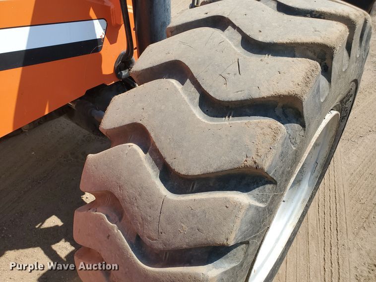 image for item DF5619 2013 Sky Trak 10054  telehandler