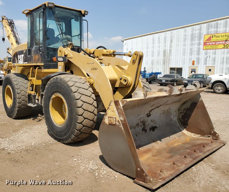 image for item DF5620 2004 Caterpillar 928G  wheel loader
