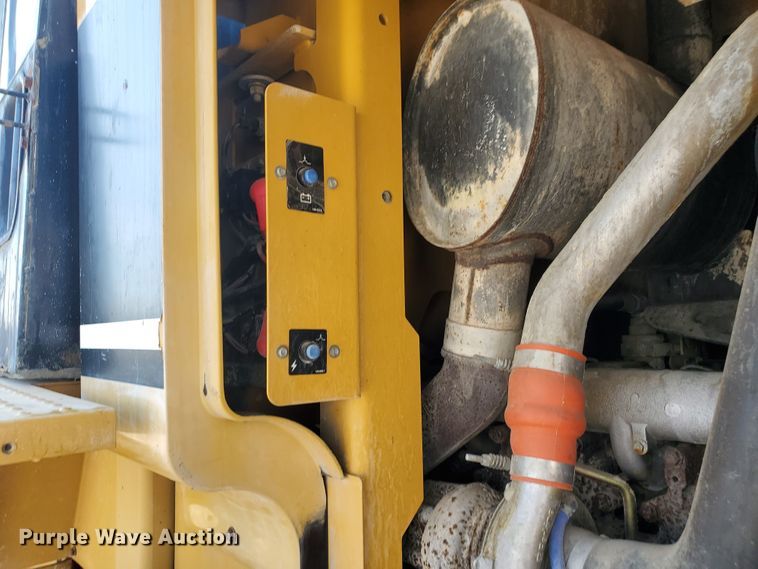 image for item DF5620 2004 Caterpillar 928G  wheel loader