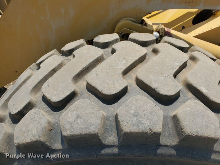 image for item DF5620 2004 Caterpillar 928G  wheel loader