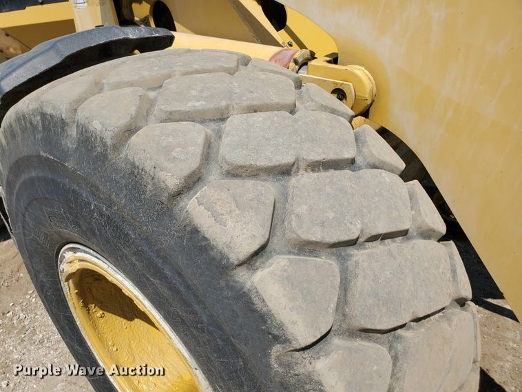 image for item DF5620 2004 Caterpillar 928G  wheel loader