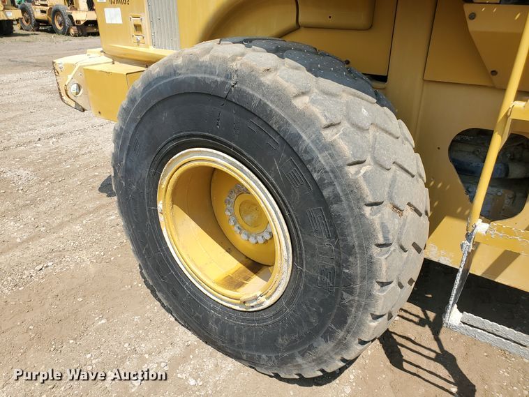 image for item DF5620 2004 Caterpillar 928G  wheel loader