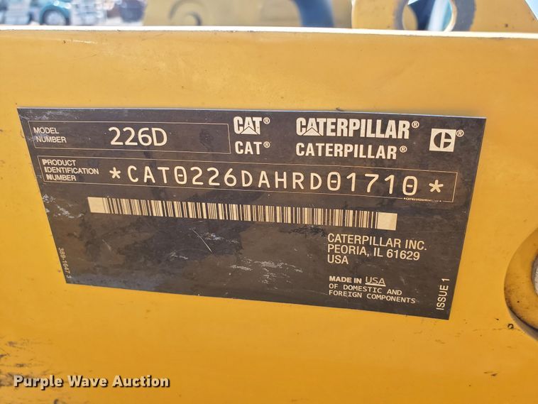 image for item DF5621 2017 Caterpillar 226D  skid steer loader