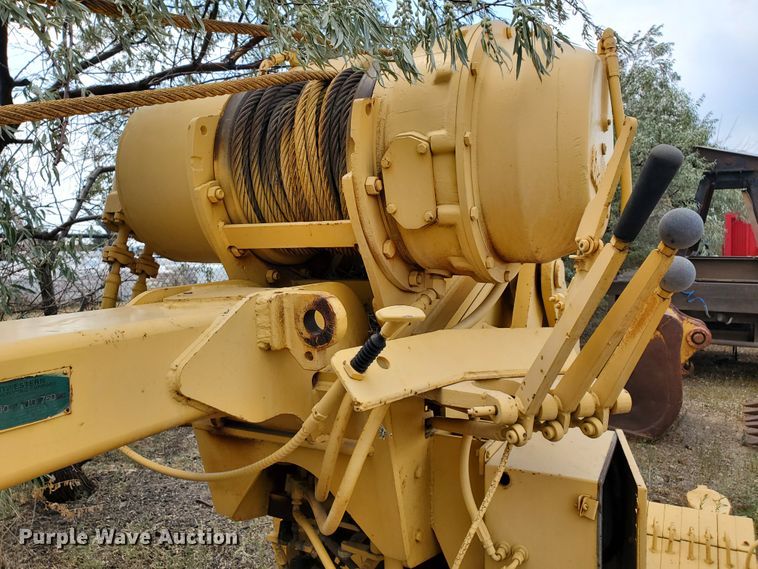 image for item DF5624 1998 Midwestern side boom