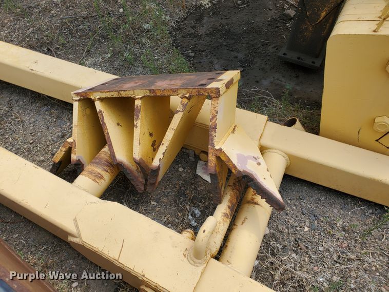 image for item DF5624 1998 Midwestern side boom