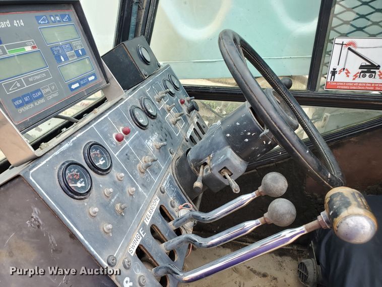 image for item DF7522 1998 Link Belt HSP-8028S  crane